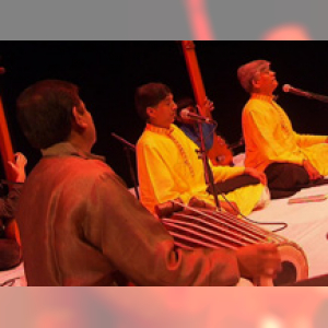 Affiche du document L'Inde, 24 heures du Raga : le jour. Inde du Nord : Chant Dhrupad