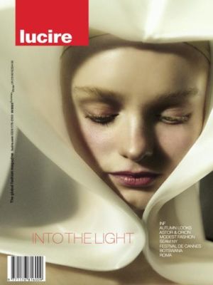 Affiche du document Lucire