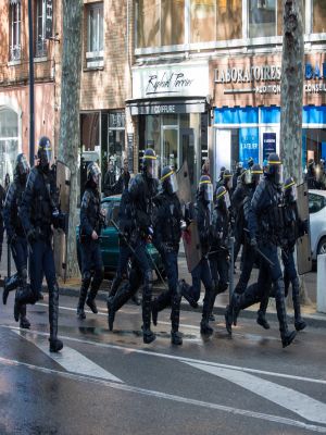 Affiche du document Enquête sur les violences policières à Toulouse : mais qu’en pense la police ?