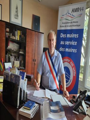 Affiche du document Le coup de blues des maires ruraux de Loire-Atlantique